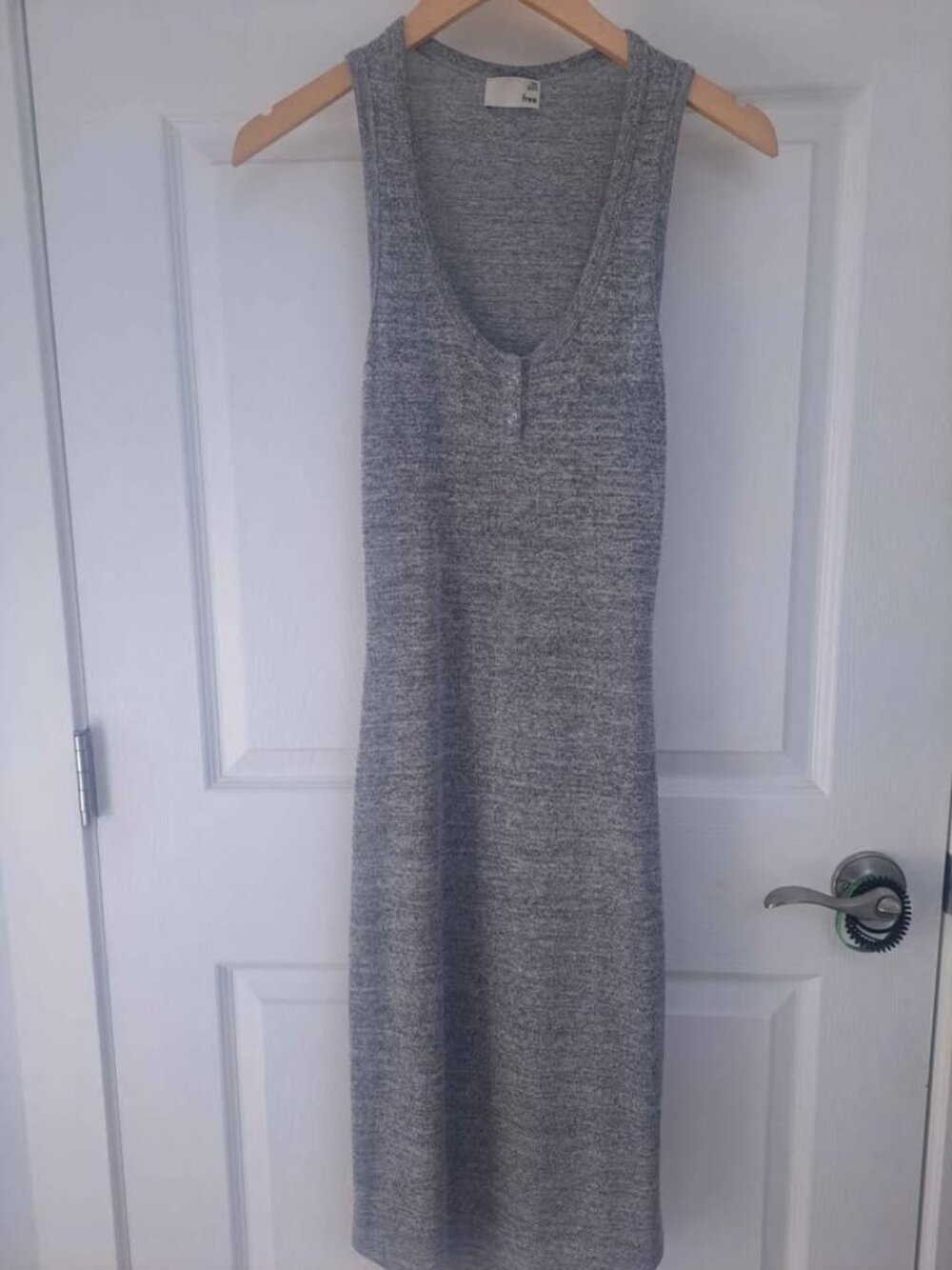Aritzia Wilfred free grey dress